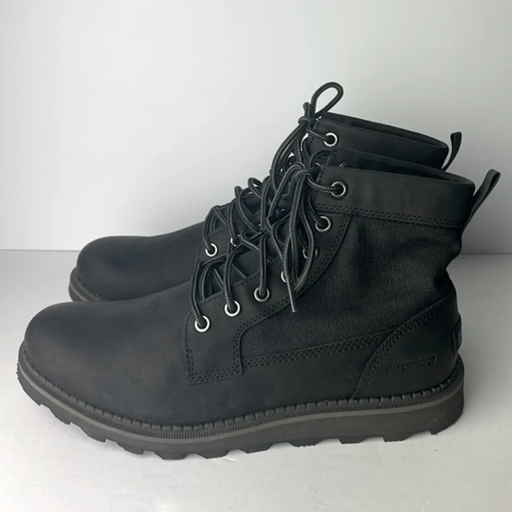 Sorel Madson 2 Field Chukka Black Ankle Boots
